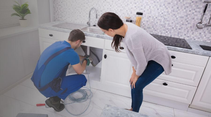 Professional Leak Detection Services in Donie, TX